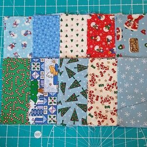 40 Vintage Christmas Fabric Pre-cut Squares 5.75 Inch